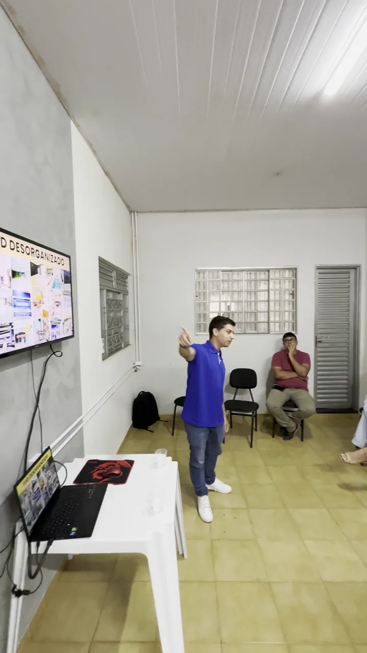 Apresentação em uma sala de treinamento